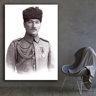 Kalpaklı Paşa Atatürk Kanvas Tablo